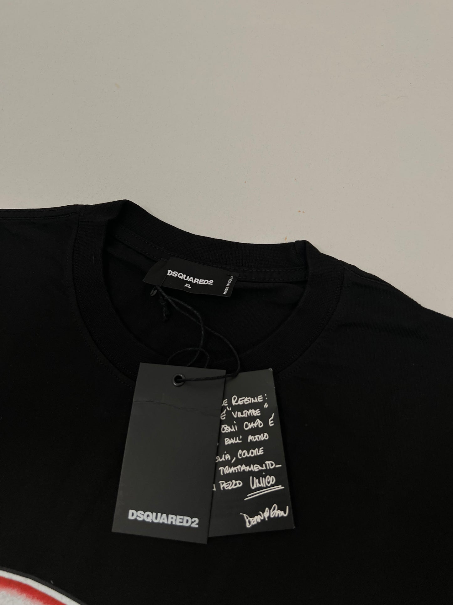 Dsquared2 Crna Majica sa Big DSQ2 Printom