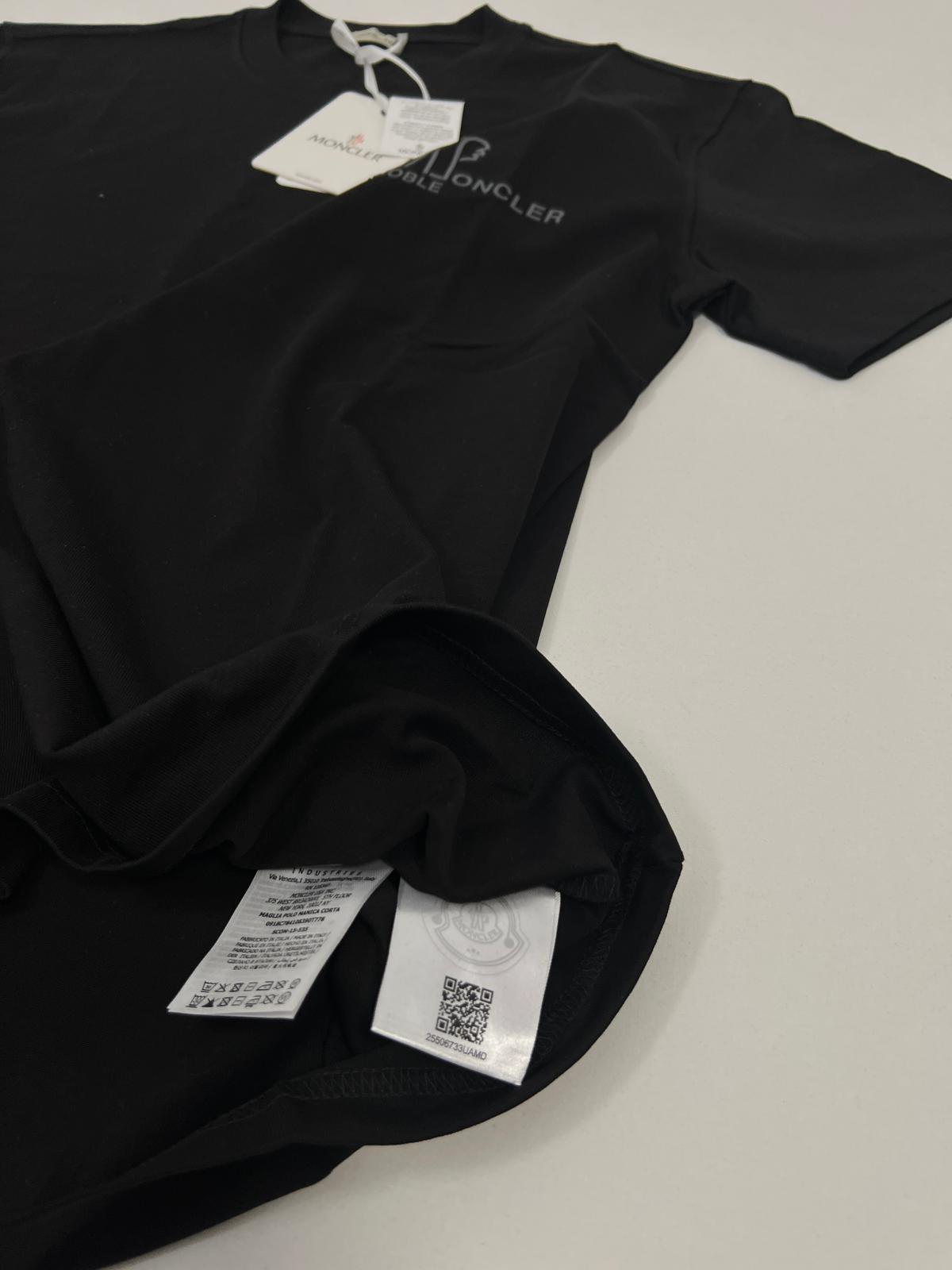 Moncler Crna Majica 'Grenoble Moncler' Minimalistic Logo