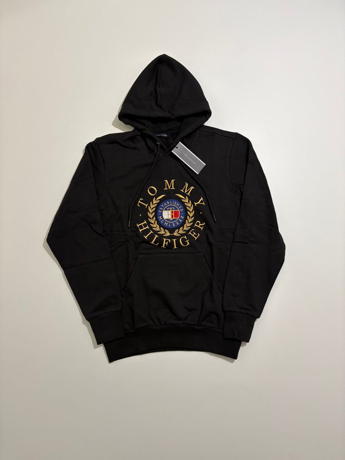 Tommy Hilfiger Crni Duks sa Logom