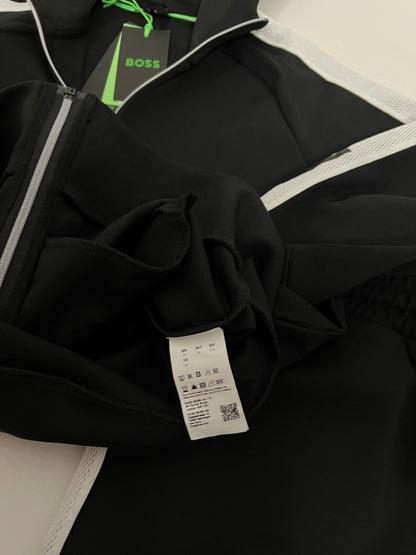 BOSS Crna Komplet Trenerka sa Belim Detaljima