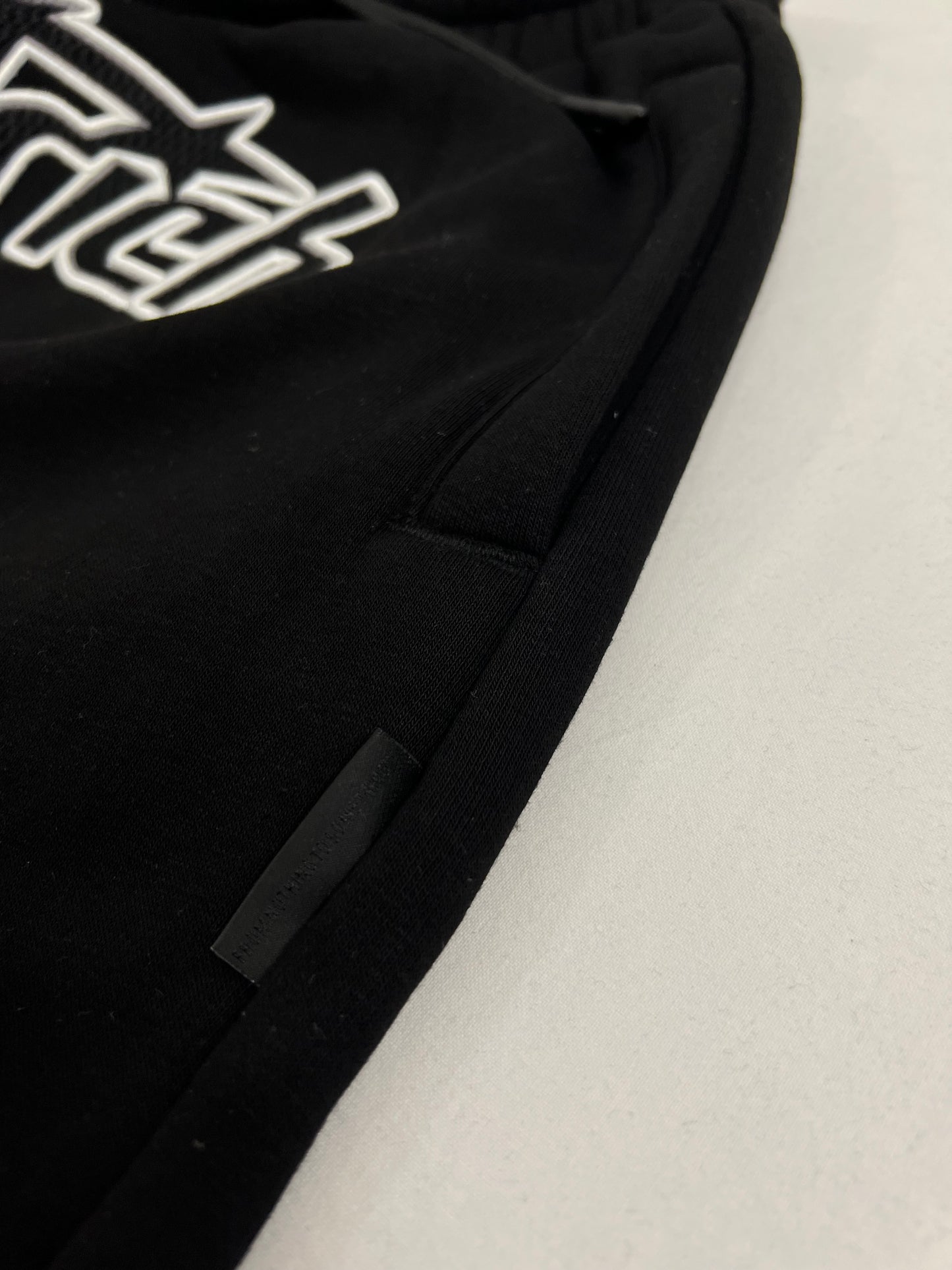 HOODRICH Crni Donji Deo Trenerke sa Zvezda Logom
