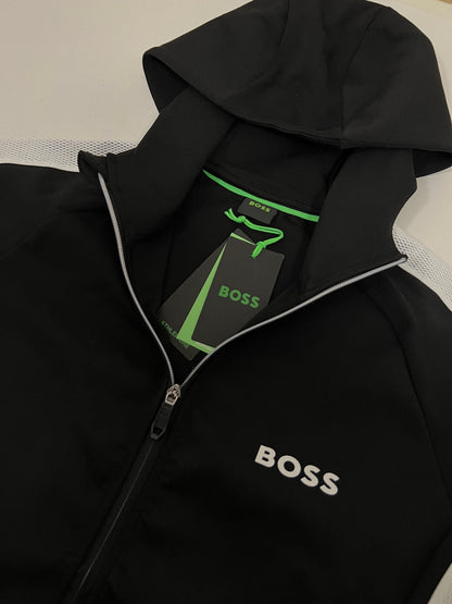 BOSS Crna Komplet Trenerka sa Belim Detaljima