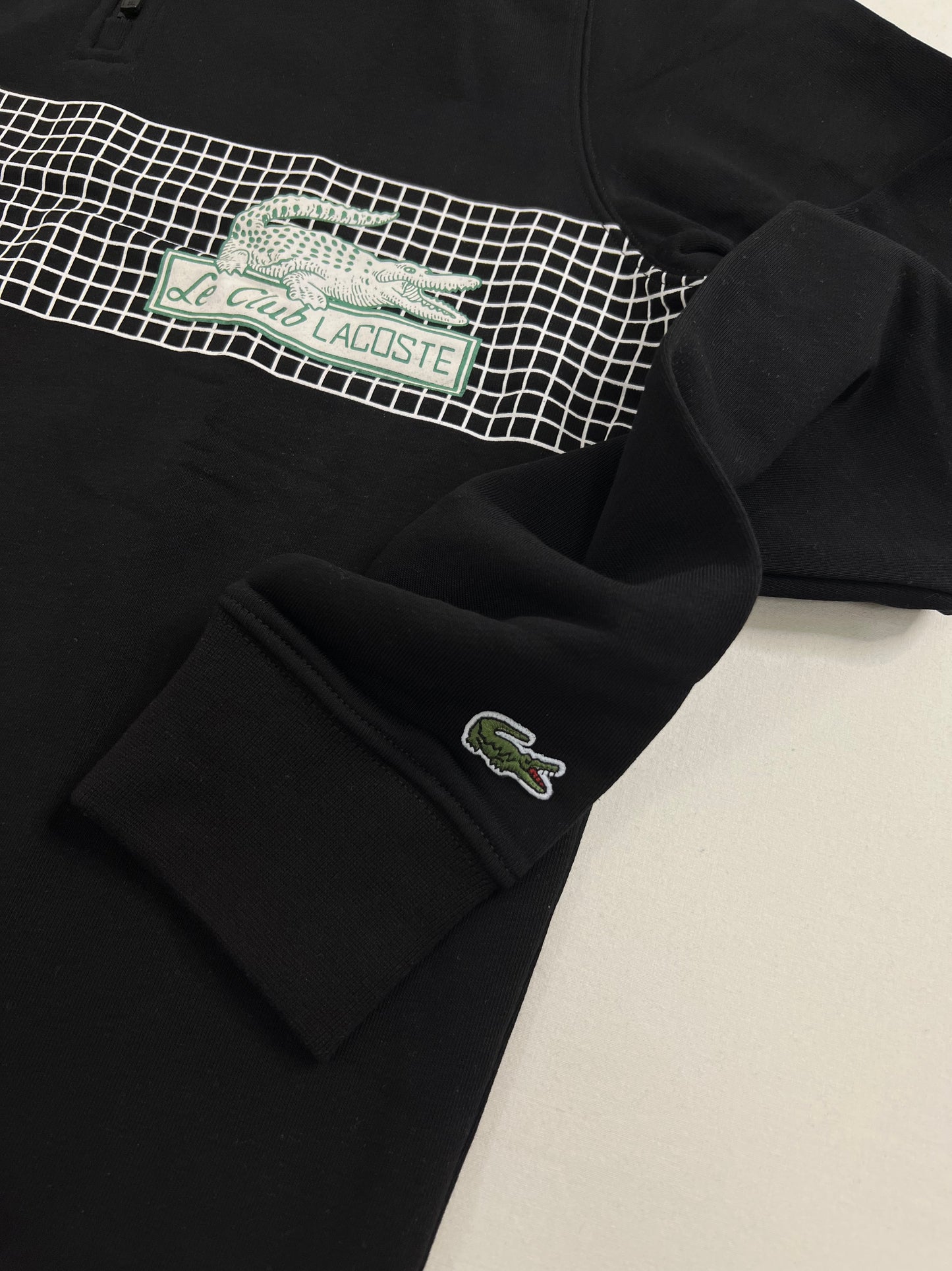 Lacoste Quarter-Zip Crni Duks sa "Le Club Lacoste"