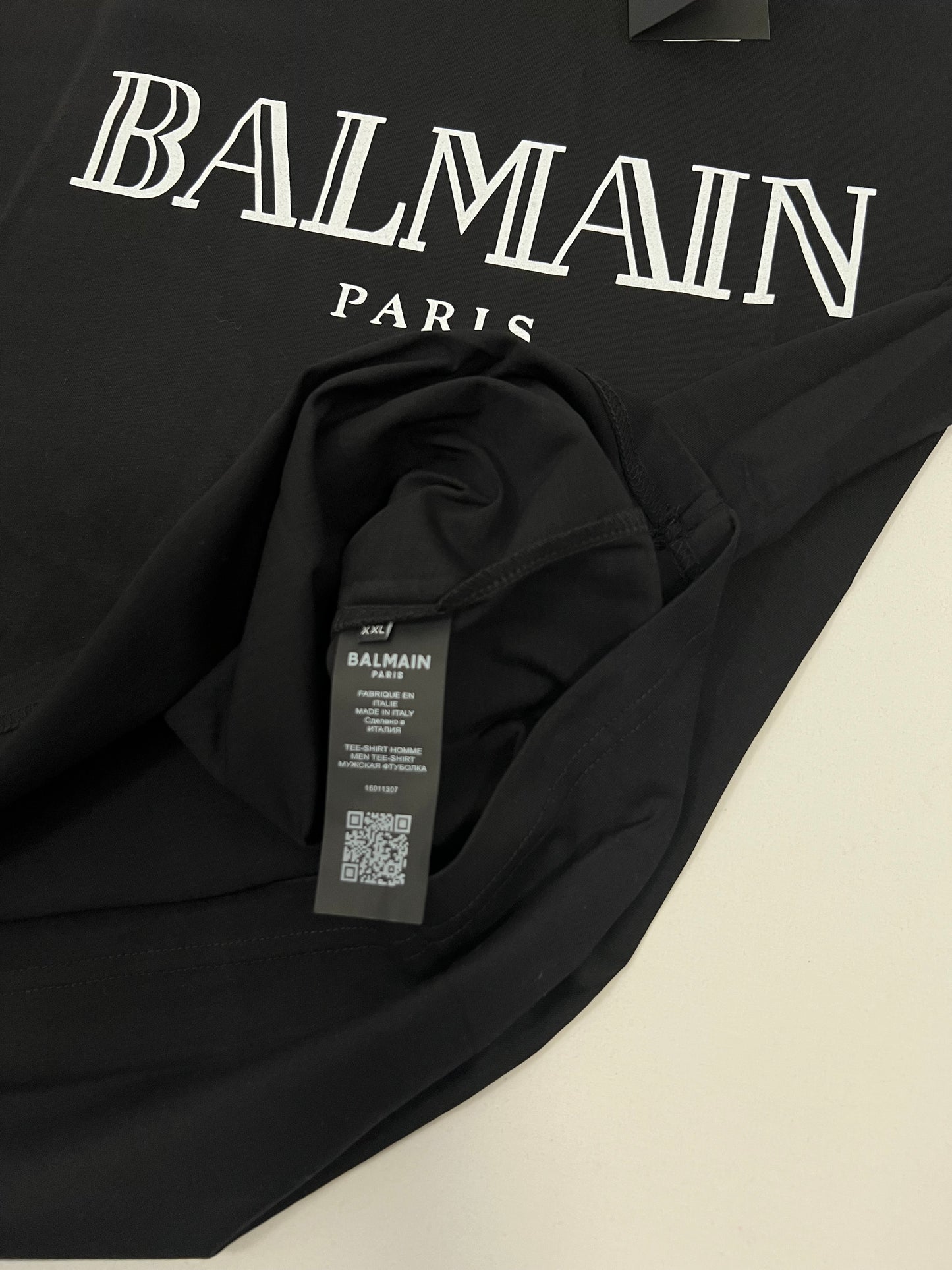 Balmain Paris Crna Majica sa Velikim Logo Printom