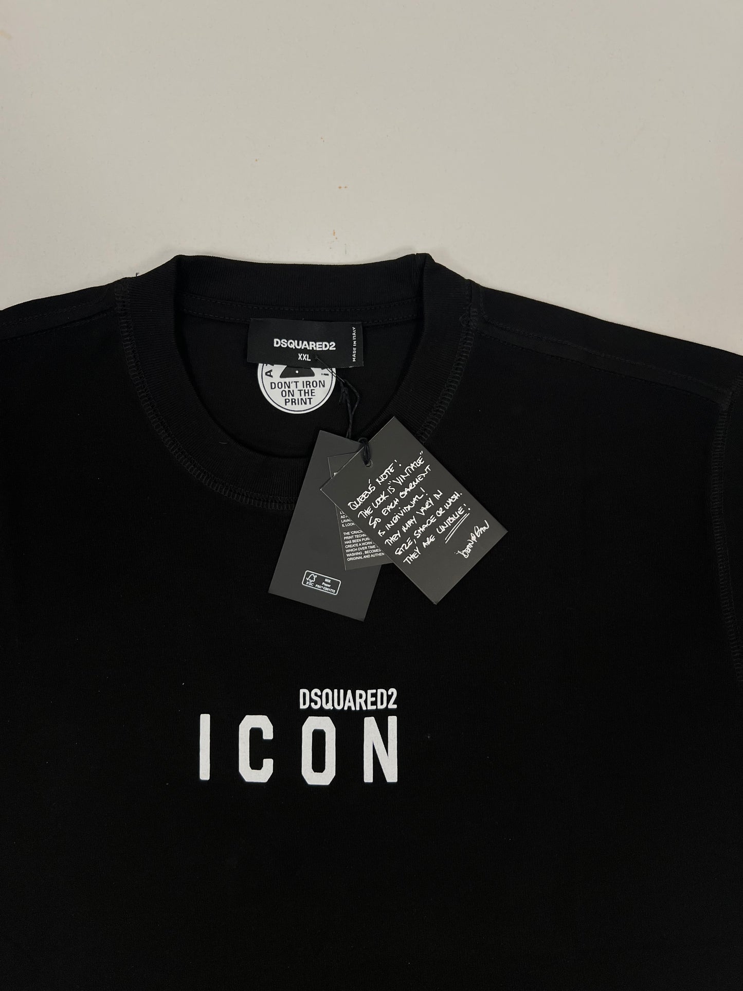 Dsquared2 ICON Crna Majica sa Minimalistic Logom