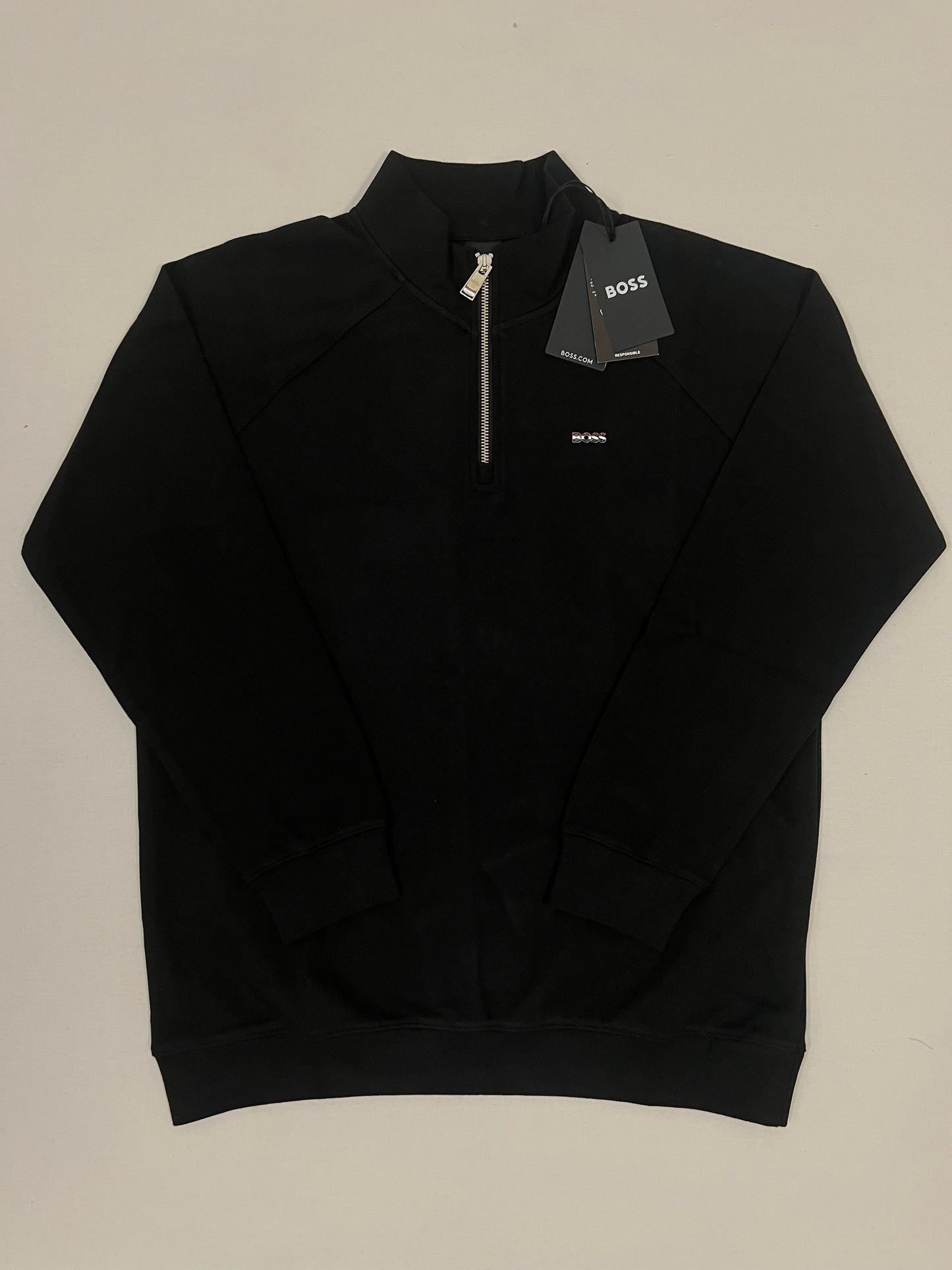 BOSS Crni Quarter-Zip Duks sa Minimalistic France Logom